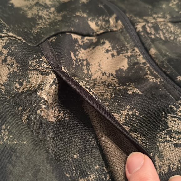 Old Navy Kids Go-Dry zip up Hooded Sweatshirt - Picture 3 of 7